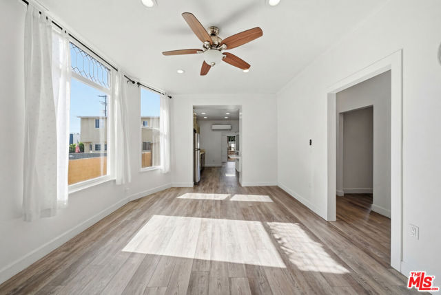 1147 S Westlake Avenue, Los Angeles CA: https://media.crmls.org/mediaz/e5af657a-4b6e-4636-aedf-0a909bb00ccc.jpg