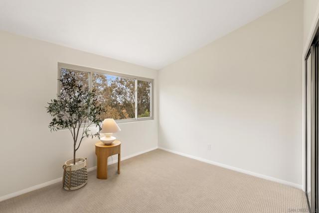 8871 Caminito Primavera, La Jolla CA: https://media.crmls.org/mediaz/e5af6f4a-7e0f-4df6-b027-aa43ef692896.jpg