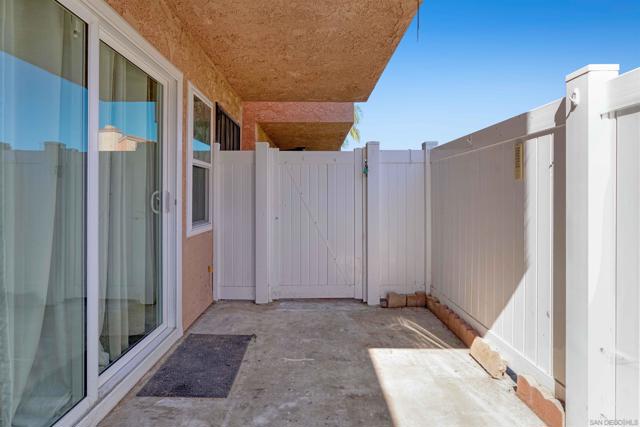 7760 Margerum Avenue, San Diego CA: https://media.crmls.org/mediaz/e5b08d63-ac8c-4e31-abcc-3a56ece991c0.jpg