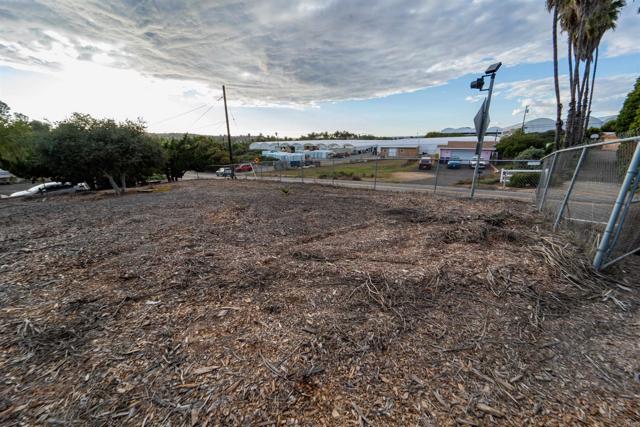 Detail Gallery Image 60 of 75 For 291 Osborne St, Vista,  CA 92084 - – Beds | – Baths