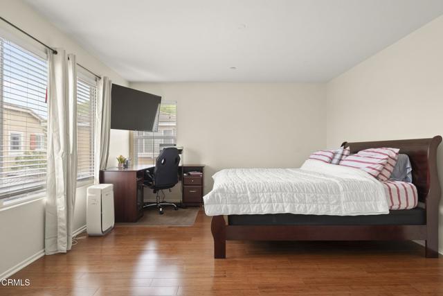 371 Huerta Street, Oxnard CA: https://media.crmls.org/mediaz/e5b39718-d37b-4bb4-868d-9154a070465a.jpg
