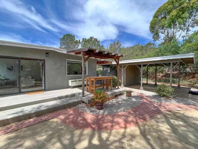 3854 56 Via Del Mar, San Diego CA: https://media.crmls.org/mediaz/e5b4d93a-7758-41da-ab95-51ed00569f9b.jpg