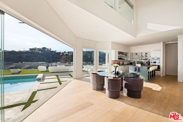 7868 Electra Drive, Los Angeles CA: https://media.crmls.org/mediaz/e5b69e70-39b7-4a3b-b19f-47cf016d72ea.jpg