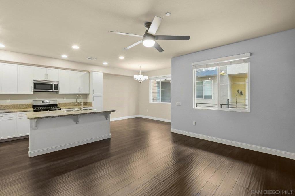 4541 Rainier - photo 20