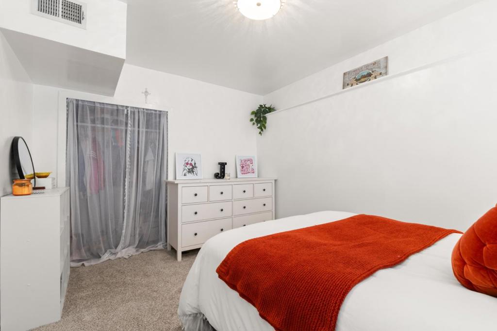 E5Ba73Fc 1F0E 4726 8838 00E72388895B 1048 Banyan Way, Pacifica, Ca 94044 &Lt;Span Style='BackgroundColor:transparent;Padding:0Px;'&Gt; &Lt;Small&Gt; &Lt;I&Gt; &Lt;/I&Gt; &Lt;/Small&Gt;&Lt;/Span&Gt;