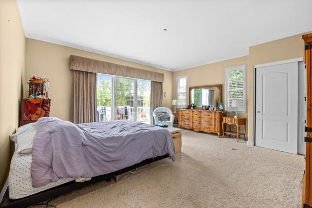 376 Sterling Way, San Rafael CA: https://media.crmls.org/mediaz/e5ba97d2-5eb5-4572-b1df-7fac17ff4a55.jpg