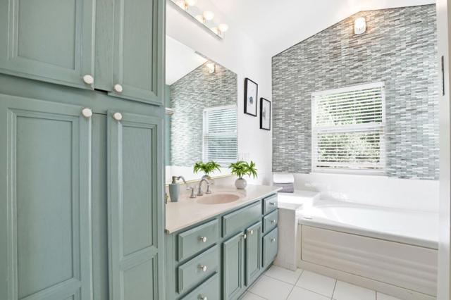 5 Hibbert Court, Pacifica CA: https://media.crmls.org/mediaz/e5bd093d-8d70-45f2-8c78-43a7e9d3851c.jpg