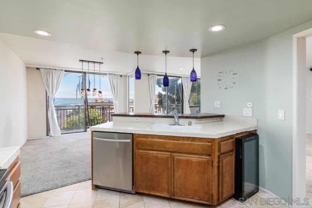 MLS #250032991SD image #21