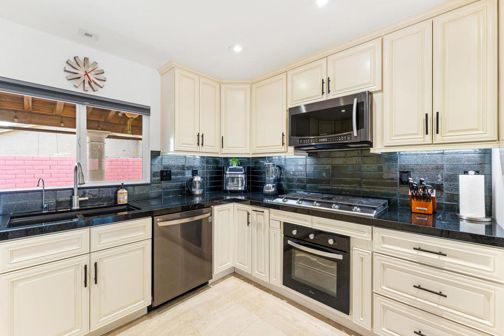 MLS #219130654DA image #9