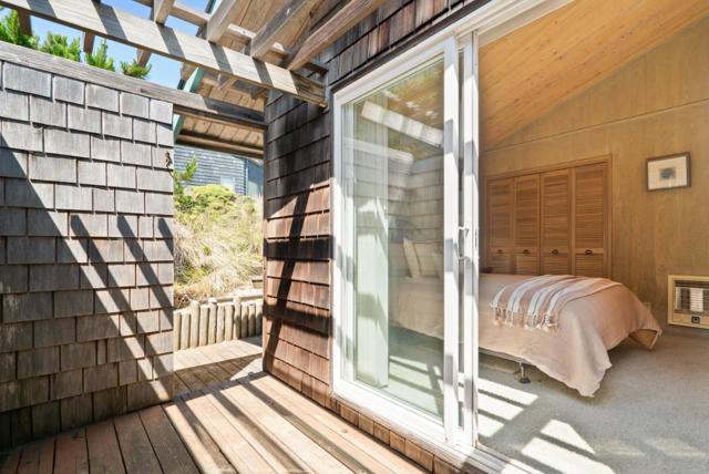 66 Avocet Circle, Watsonville CA: https://media.crmls.org/mediaz/e5be661d-d1a1-4cdf-9d62-428bf17d3b47.jpg