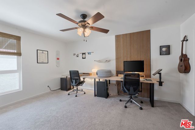 31568 Agoura Road, Westlake Village CA: https://media.crmls.org/mediaz/e5c1f6e4-f676-4ba4-b077-efc6b36392d8.jpg