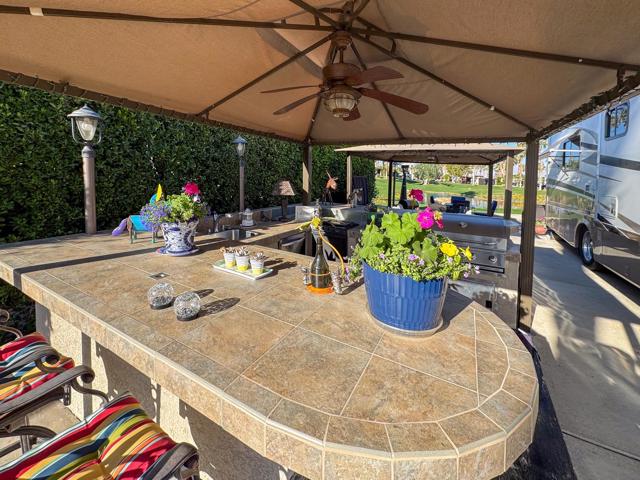 80394 Avenue 48, Indio CA: https://media.crmls.org/mediaz/e5c2c104-7685-4185-8440-282efe15a6b7.jpg