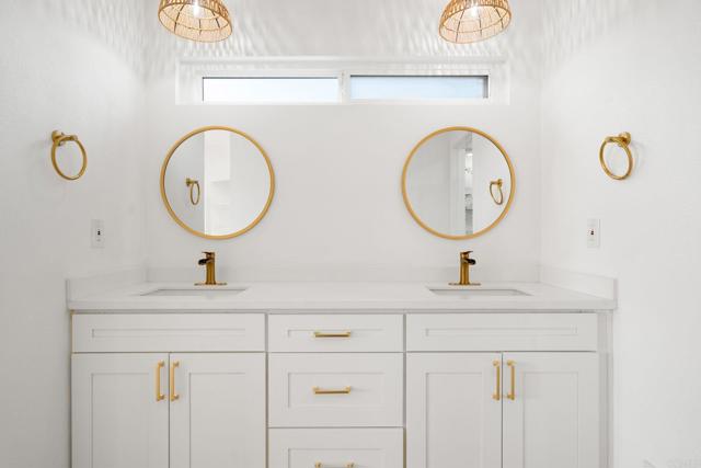 Detail Gallery Image 25 of 51 For 2858 Lehigh Ct, Oceanside,  CA 92056 - 5 Beds | 2/1 Baths