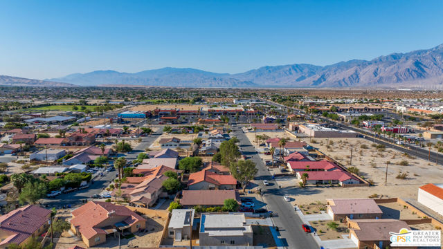 13704 Sarita Drive, Desert Hot Springs CA: https://media.crmls.org/mediaz/e5c317d8-d0ad-442a-8b82-2d3ee29deaf2.jpg