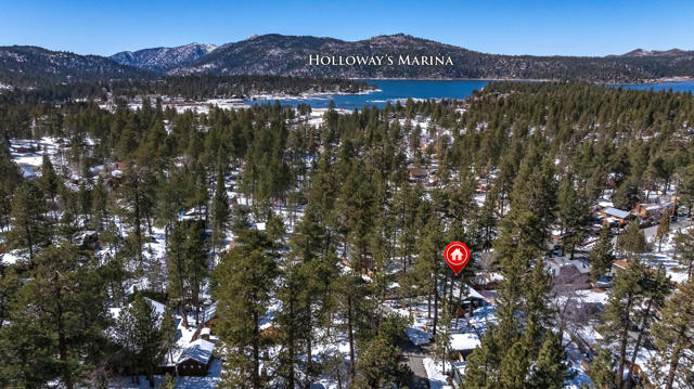 40110 Highland Road, Big Bear CA: https://media.crmls.org/mediaz/e5c3bfd8-5e94-4974-b1e9-4aa5a459560b.jpg