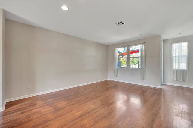 Image 8 of 54 For 2723 Apricot Ct