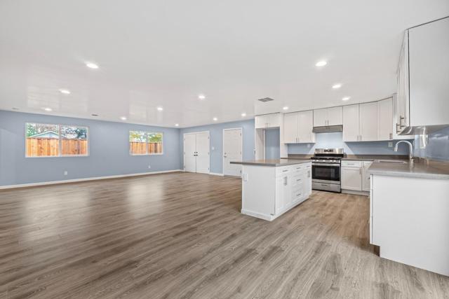 95 Farrell Avenue, Gilroy CA: https://media.crmls.org/mediaz/e5c508d5-e8a5-432f-b375-f34b70e0b3df.jpg