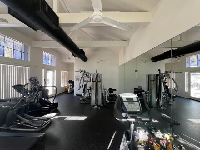 Detail Gallery Image 19 of 21 For 8597 via  Mallorca #E,  La Jolla,  CA 92037 - 2 Beds | 2 Baths