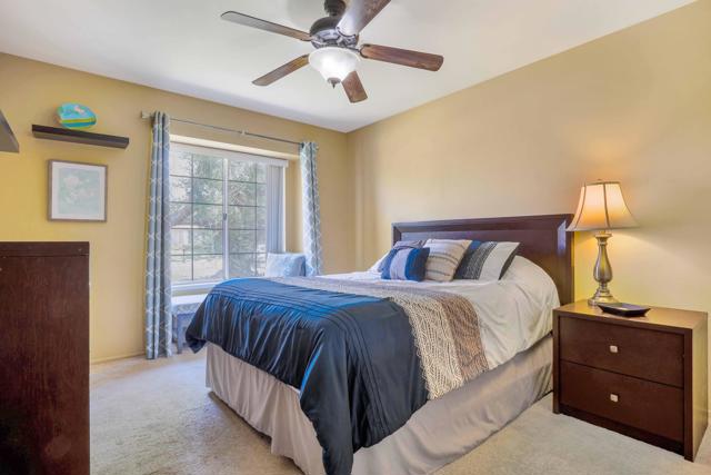 39795 Regency Way, Palm Desert CA: https://media.crmls.org/mediaz/e5c6e22d-047d-4e8d-9091-fba7d67ba074.jpg