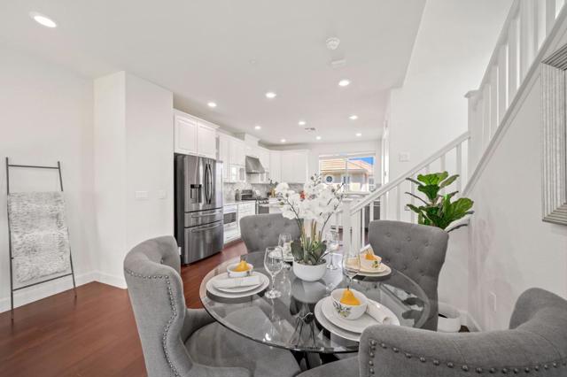 638 Willow Bend Court, San Jose CA: https://media.crmls.org/mediaz/e5c763b5-e8b8-4c96-9b18-b47ca796379e.jpg