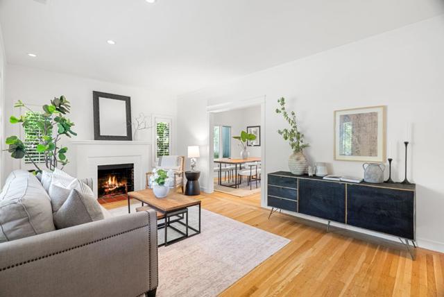1223 Rhus Street, San Mateo CA: https://media.crmls.org/mediaz/e5c7d878-5944-41c3-9973-061f74e90200.jpg