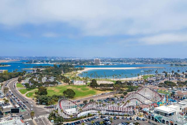 713 San Jose Pl, San Diego CA: https://media.crmls.org/mediaz/e5c80137-1490-4161-ba0c-4b88c290f295.jpg