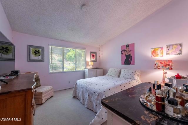 20418 Miranda Street, Woodland Hills CA: https://media.crmls.org/mediaz/e5c8c888-ff4c-4f80-8066-e76dbc8c4776.jpg