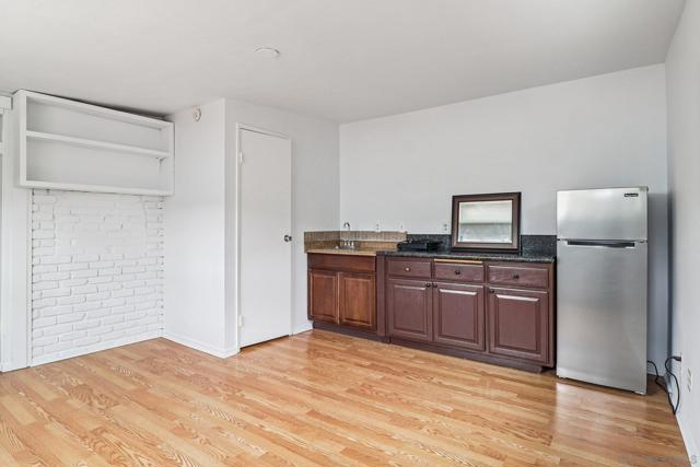 1097 Wayside Ave, El Cajon CA: https://media.crmls.org/mediaz/e5c8ea35-6ccb-470c-a697-ee4c6d787c8a.jpg