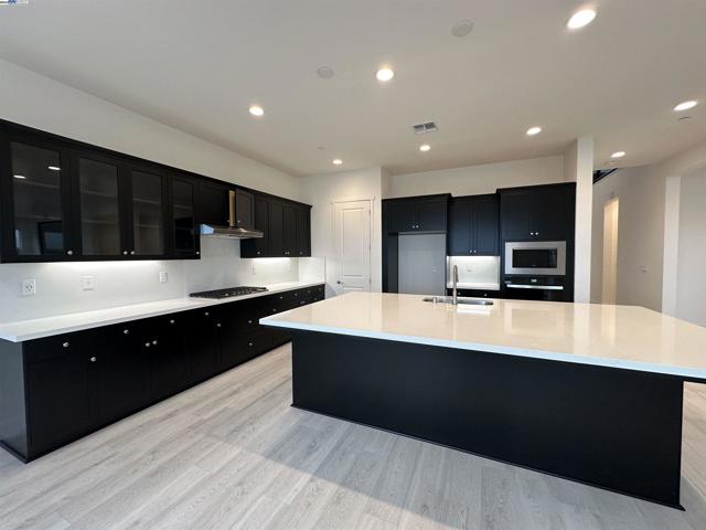 Image 2 of 38 For 4596 Ellington Way