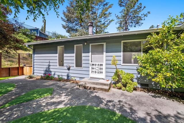 240 Baja Sol Drive, Scotts Valley CA: https://media.crmls.org/mediaz/e5c99abb-29f4-4e3a-b9b1-e37bce432f54.jpg