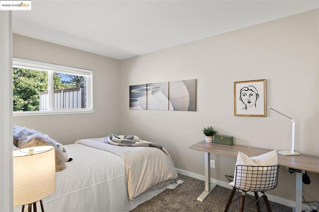 1130 Richmond ST, El Cerrito CA: https://media.crmls.org/mediaz/e5cae13a-a617-4ff6-9294-a4a108776d5c.jpg