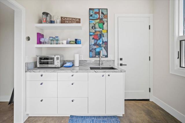 0 San Carlos 2 NW of Santa Lucia, Carmel CA: https://media.crmls.org/mediaz/e5caff26-9c60-481f-9007-5f4fa55aa835.jpg