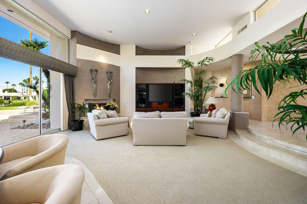 MLS #219135920DA image #10