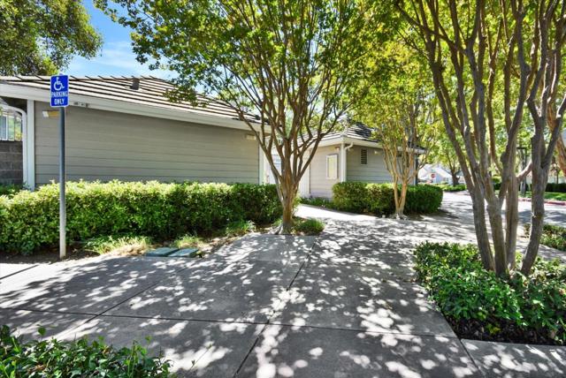 150 Yasou Demas Way, San Jose CA: https://media.crmls.org/mediaz/e5cc0c3c-d803-433d-ad39-20353c6922ed.jpg