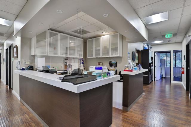 Image 6 of 27 For 7051 Alvarado Rd