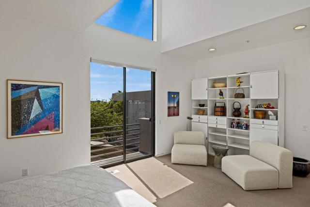 10450 Saddle Road, Monterey CA: https://media.crmls.org/mediaz/e5ce18d3-b72c-43fd-bed7-0ace9fc68533.jpg