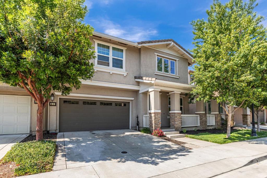 51 Koror Lane