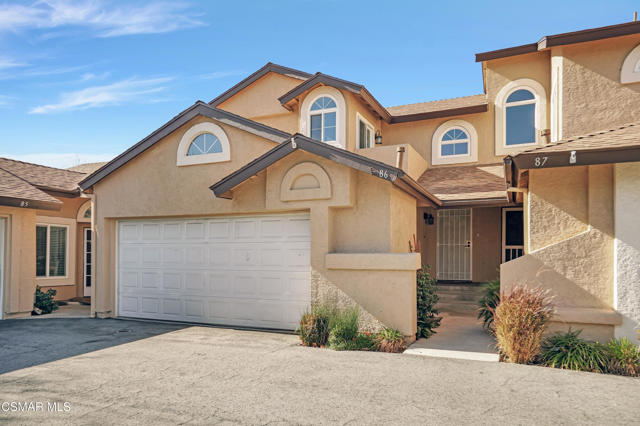 28121 Seco Canyon Road, Saugus CA: https://media.crmls.org/mediaz/e5d16503-a943-49bf-81ed-a63c71522117.jpg
