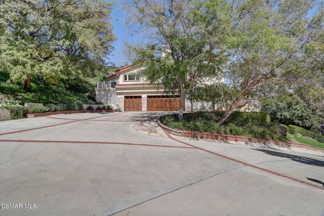 7 Bell Canyon Road, Bell Canyon CA: https://media.crmls.org/mediaz/e5d3291a-49bf-4e55-b196-1a83f23ea071.jpg