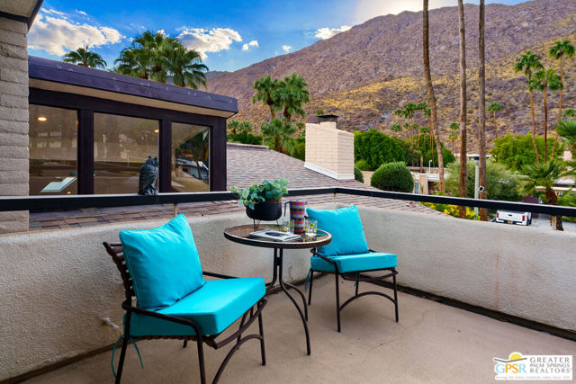 555 W Arenas Road #6, Palm Springs, CA 92262