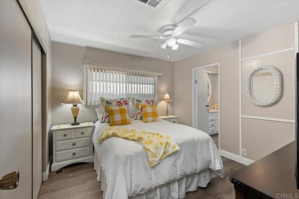 3535 Linda Vista Drive - photo 17