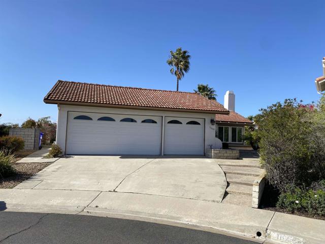 Detail Gallery Image 1 of 21 For 11668 Corte Morita, San Diego,  CA 92128 - 3 Beds | 2 Baths