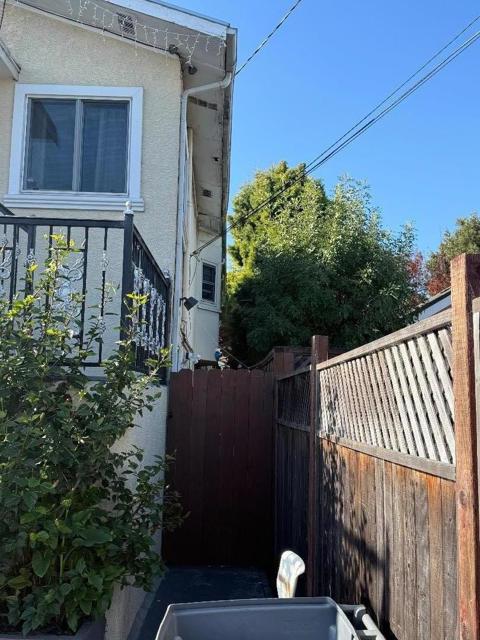 1015 Herman, San Bruno CA: https://media.crmls.org/mediaz/e5d50d6e-bb06-468e-8848-d92302fb901c.jpg