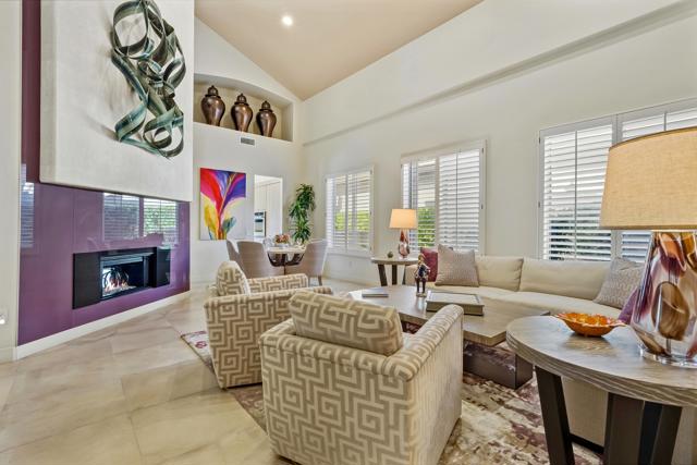 134 E Kavenish Drive, Rancho Mirage CA: https://media.crmls.org/mediaz/e5d645ee-db54-4e43-a460-42a801c39e7c.jpg