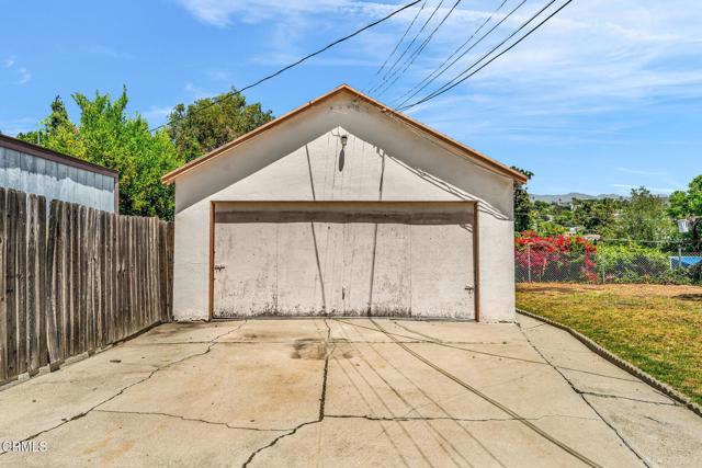 4127 Scandia Way, Los Angeles CA: https://media.crmls.org/mediaz/e5d81e58-ae45-470c-a4ff-a37ea6a22872.jpg