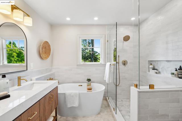 733 Carlston Ave., Oakland CA: https://media.crmls.org/mediaz/e5d82fac-f448-4a74-9dff-465a0fa75e16.jpg