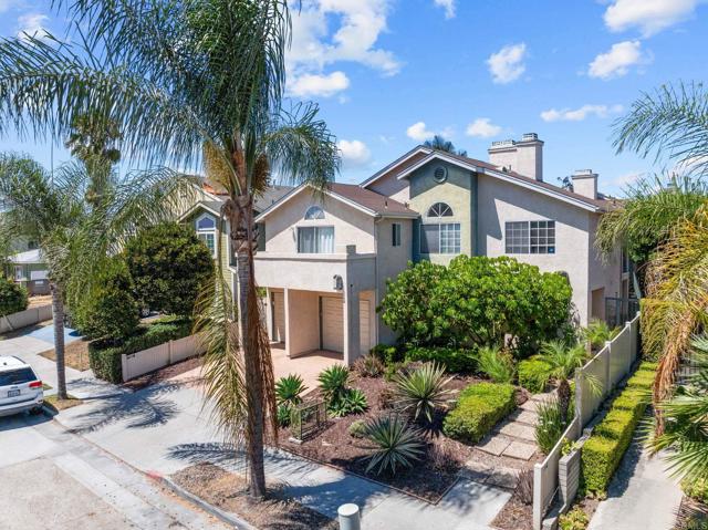 4470 48th St, San Diego CA: https://media.crmls.org/mediaz/e5d98110-9454-401e-9b29-de5c034db659.jpg