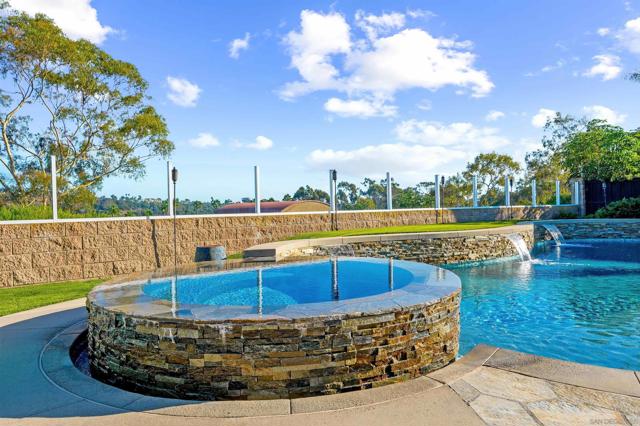 1833 Magnolia Court, California 92054, 5 Bedrooms Bedrooms, ,3 BathroomsBathrooms,Single Family Residence,For Sale,Magnolia Court,250039306SD