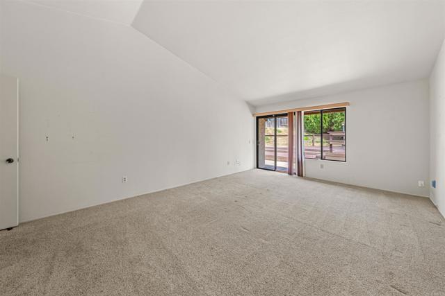 Detail Gallery Image 10 of 25 For 1367 Heritage Ct, Escondido,  CA 92027 - 3 Beds | 2 Baths