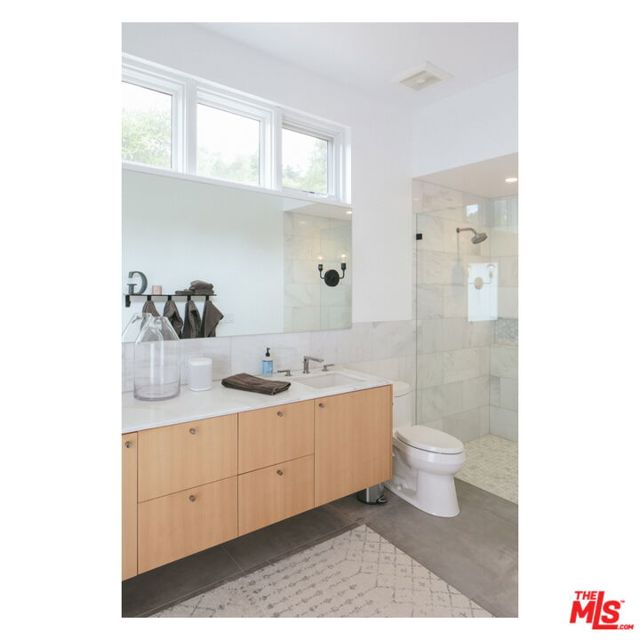 3155 Eucalyptus Hill Road, Santa Barbara CA: https://media.crmls.org/mediaz/e5dc6820-1fa3-419c-ab7d-ac7cc64b0337.jpg
